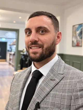 Stephen, who founded I Do